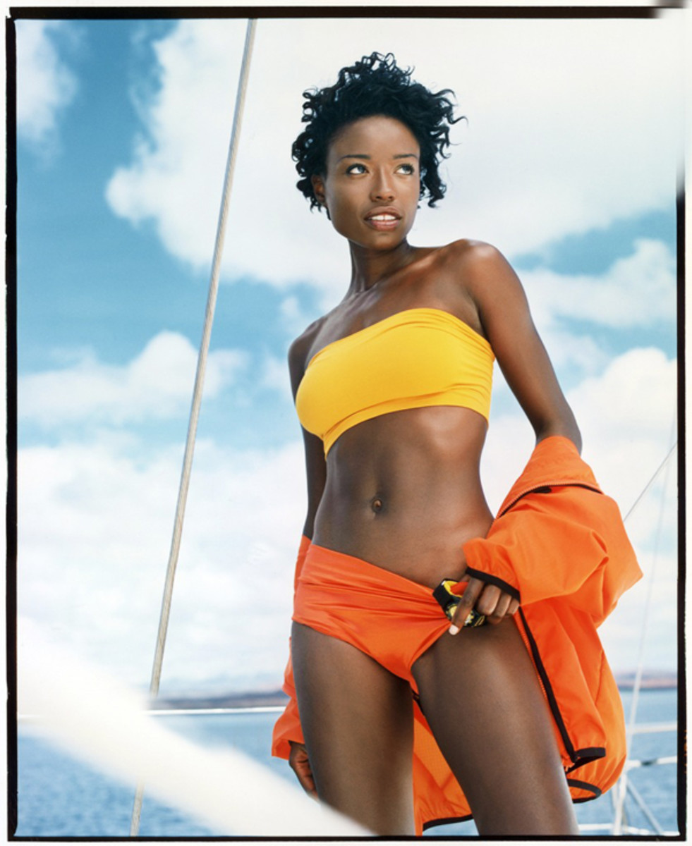Lorraine Pascale  ::  Myers Robertson/SI